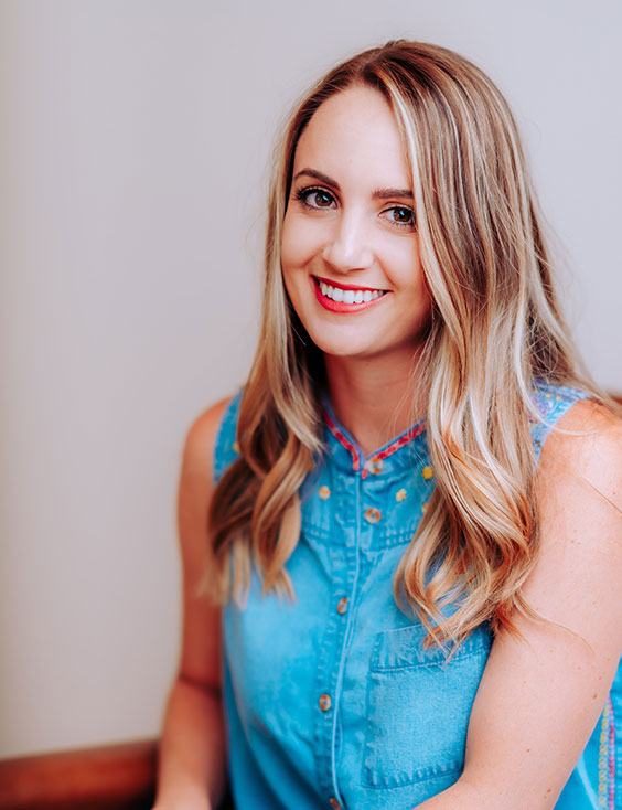 Author-01_modern-_hp_03