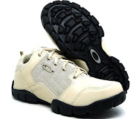 Bota oakley sintético - do 38 ao 43 - Image 2